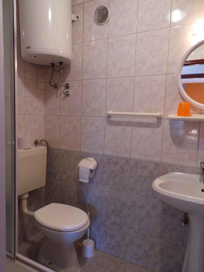 Apartment In Valbandon/Istrien 11261 エクステリア 写真